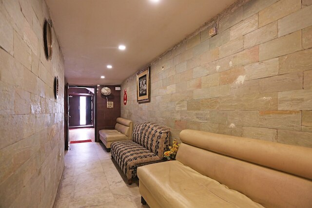 OYO 5048 チャーチ ビュー