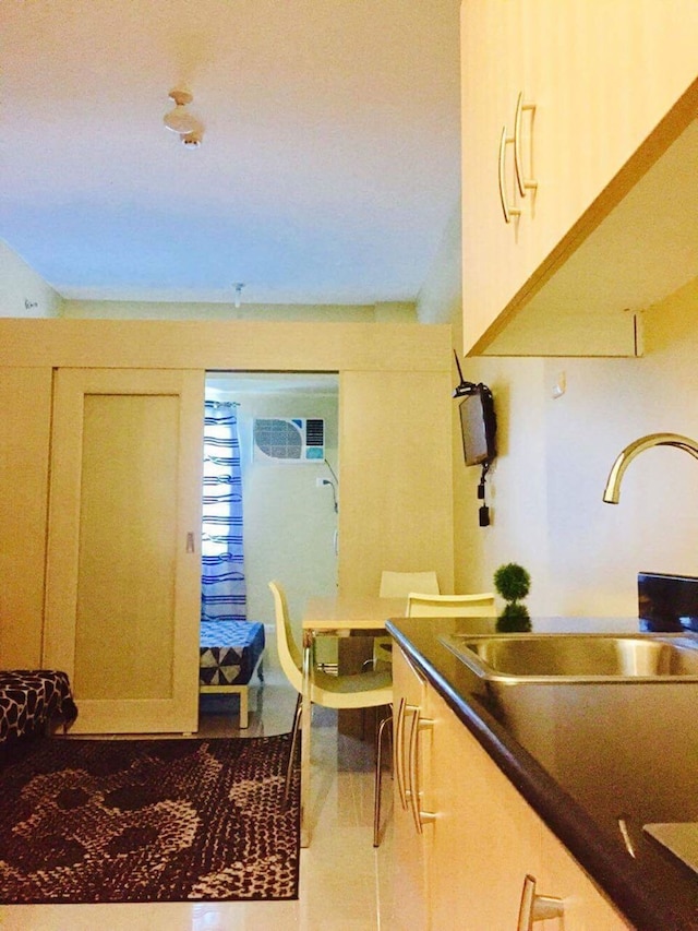 ライト レジデンシーズ - ワン ベッドルーム コンド ユニット