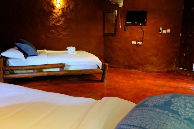 チェンマイ ユニーク マッド ハウジーズ