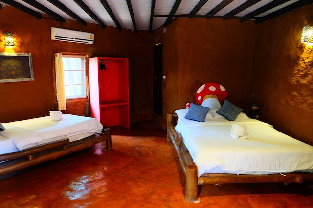 チェンマイ ユニーク マッド ハウジーズ