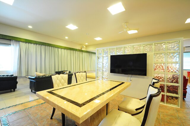 海邦フサキ本館