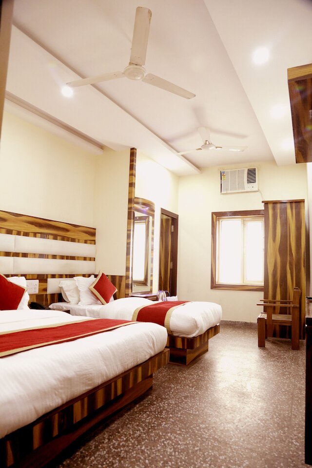 ホテル ピンク シティ