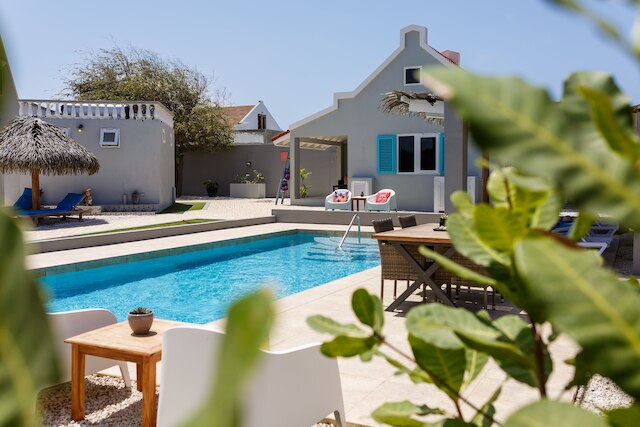 アルバ ブティック アパートメンツ 大人限定