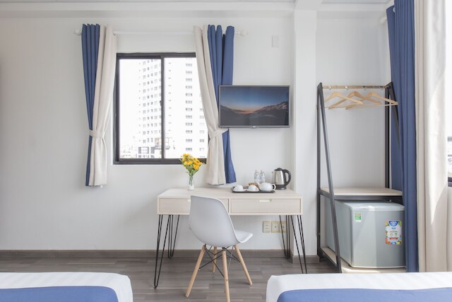 スポットライト ホテル