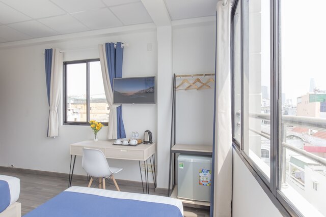 スポットライト ホテル