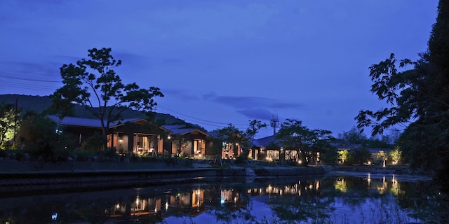 伊勢志摩旅館 AUBERGE YUSURA