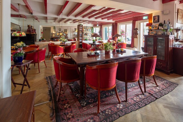 アムステルダム ハウス ホテル