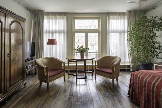 アムステルダム ハウス ホテル