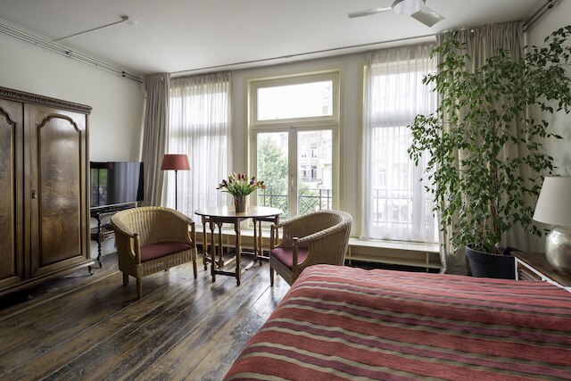 アムステルダム ハウス ホテル