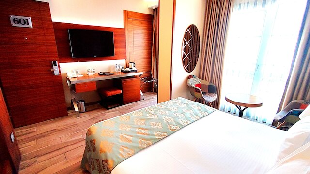 オールド ポート ホテル