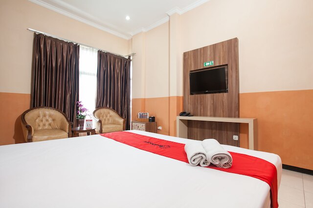 レッドドアーズ アット ランパル