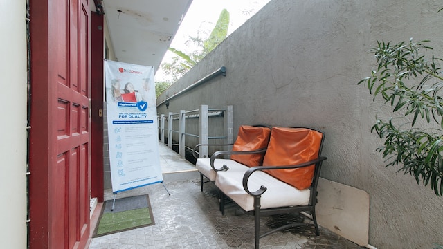 レッドドアーズ プラス アッ ルビー ラス ピナス ウィークリー ステイ