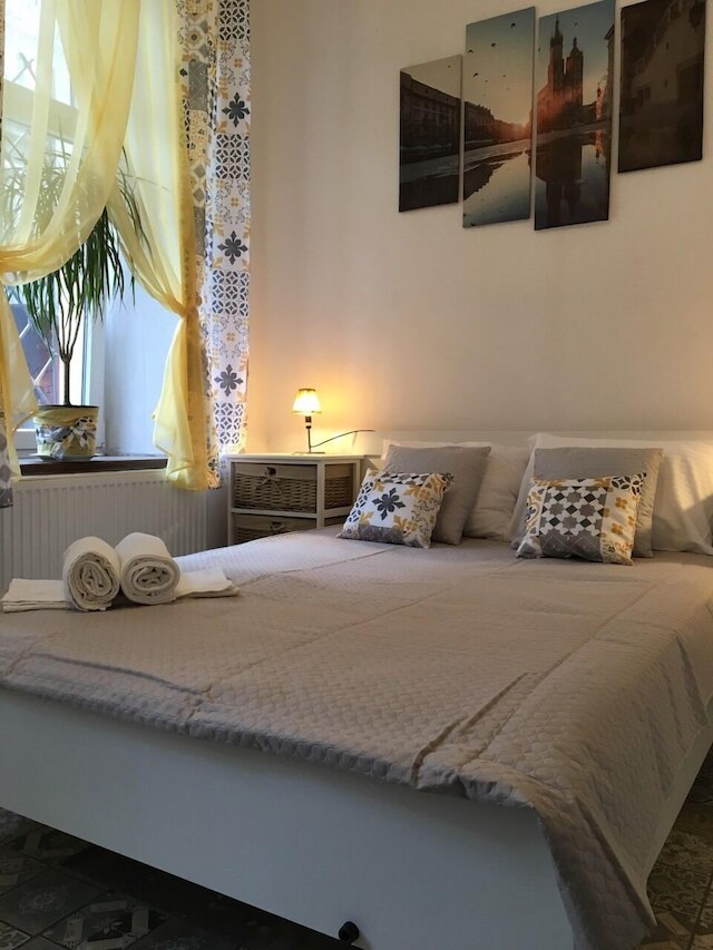 オールド クラクフ アパートメンツ