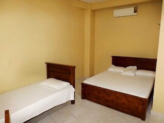 オメガ ホテル & モーテル