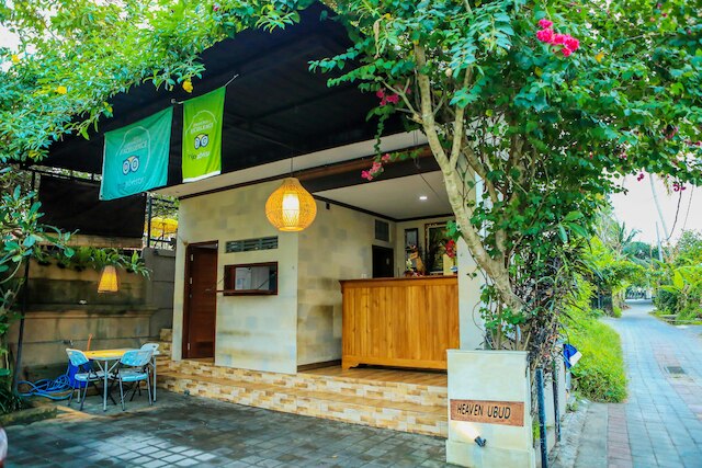 ヘブン ヴィラ ウブド