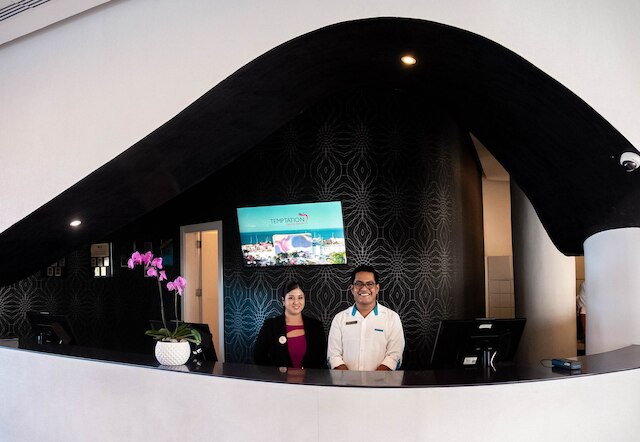 テンプテーション アット ザ タワー カンクン オール インクルーシブ - アダルト オンリー