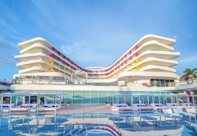 テンプテーション アット ザ タワー カンクン オール インクルーシブ - アダルト オンリー