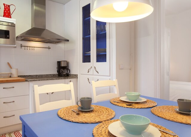 ポブレノウ ネクストドア