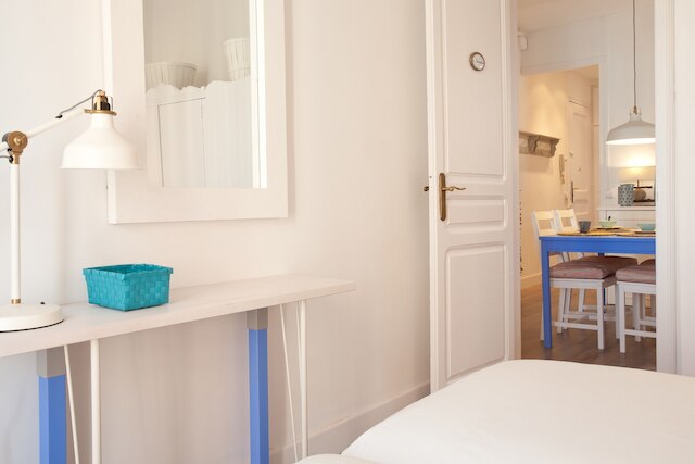 ポブレノウ ネクストドア