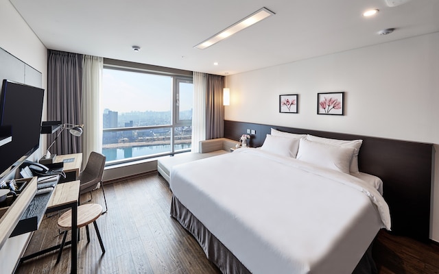 ホテル リバーサイド