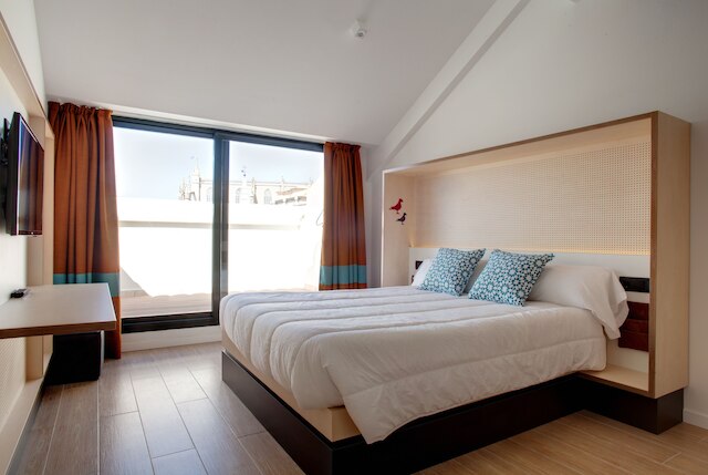 トック ホステル セビリア