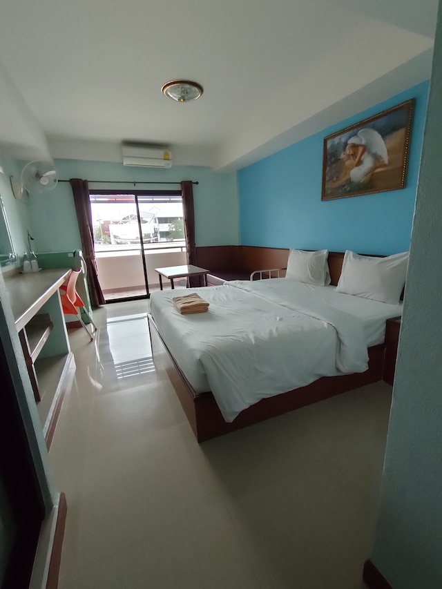 トラダー プレイス