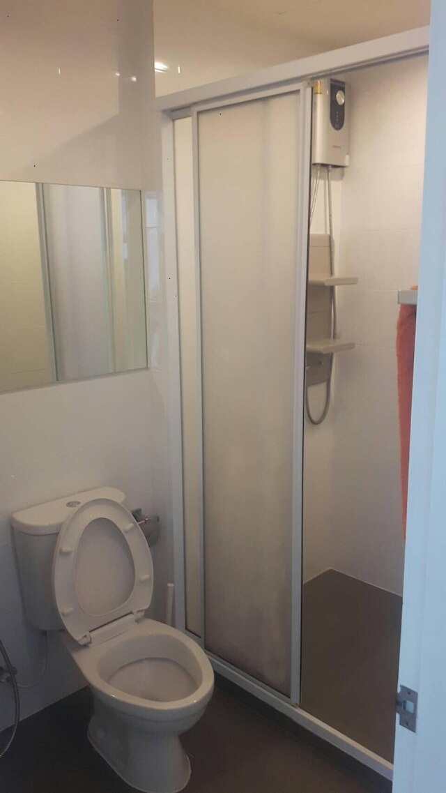 アズール リオ ウエスト ウェーブ プール 1 ベッドルーム ニア エアポート