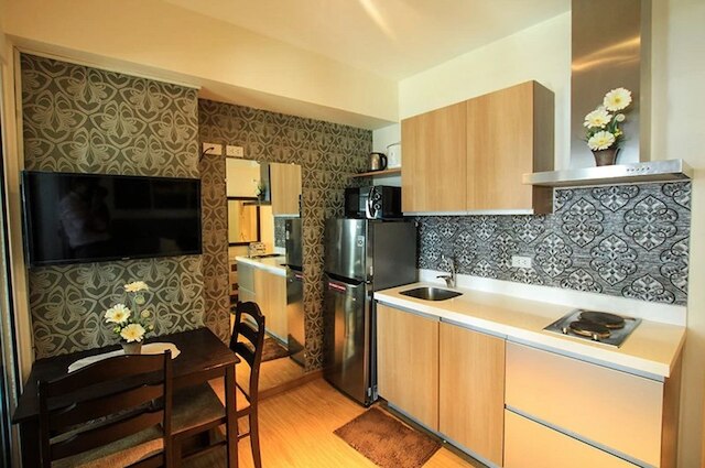 アズール リオ ウエスト ウェーブ プール 1 ベッドルーム ニア エアポート