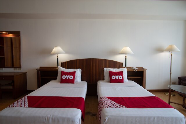 アユタヤ リバー ビュー ホテル