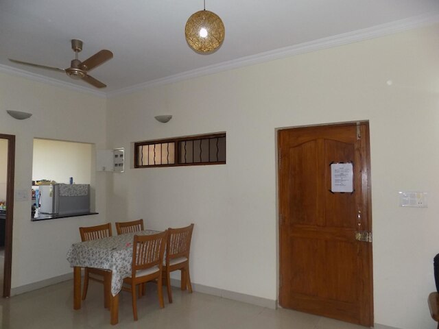 カサメルホール アパートメント プール ニア パンジ CM054