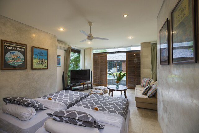 ヴィラ バティック スミニャック