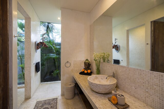 ヴィラ バティック スミニャック