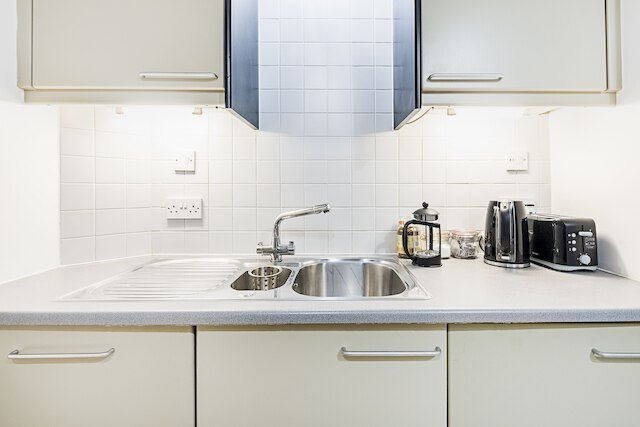 デラックス ケンジントン アパートメント ウィズ バルコニー