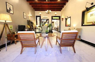 ザ エガートン ムラカ