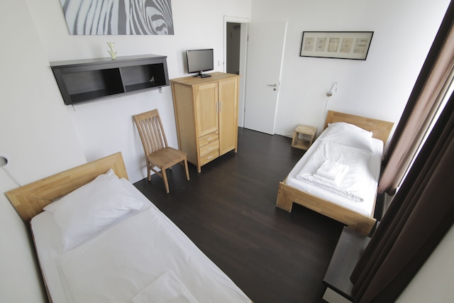 アレクサンダープラッツ・アパートでの休日