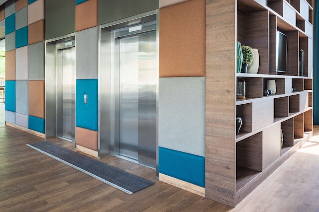 ハンプトン バイ ヒルトン ワルシャワ モコトフ