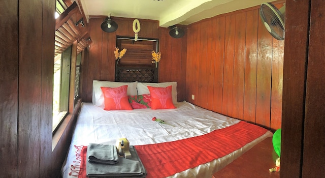 フォーセア クルーズ プノンペン トゥ シエムリアップ