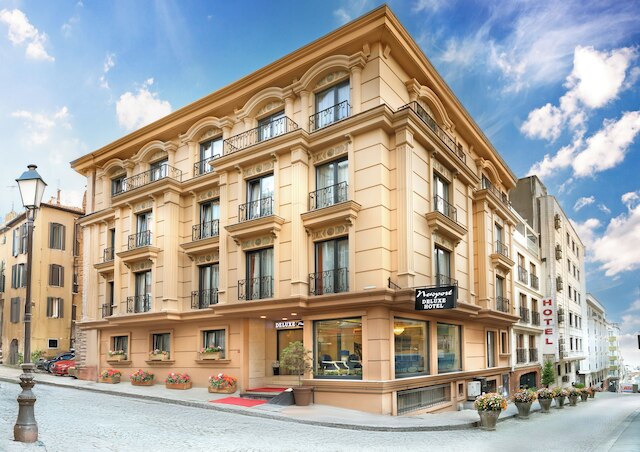 デラックス ニューポート ホテル - オールド シティ