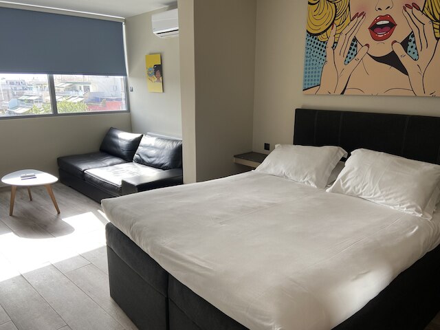 コネクト スタジオズ & アパートメンツ