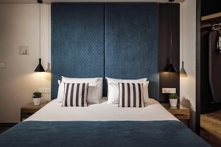 アーバン ルームズ バイ ノU コレクティブ