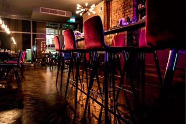 ロック & キー ホテル