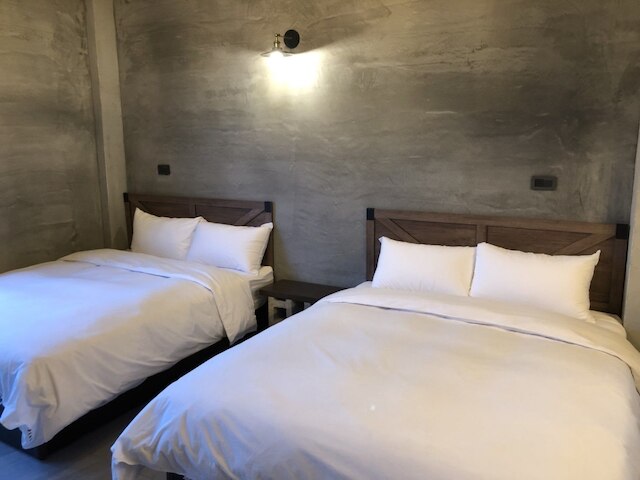 ペニンシュラ イン