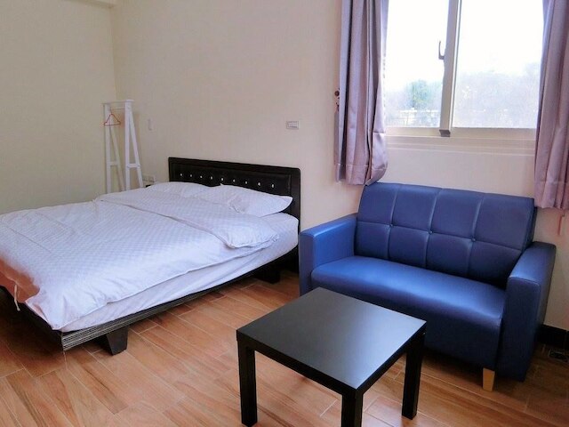 ドゥ チュアン トウ (渡船頭民宿)