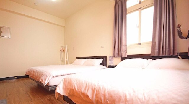 ドゥ チュアン トウ (渡船頭民宿)