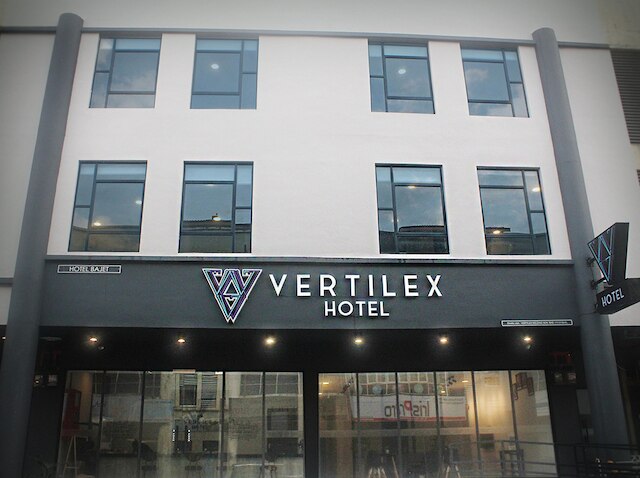 ヴェルティレックス ホテル