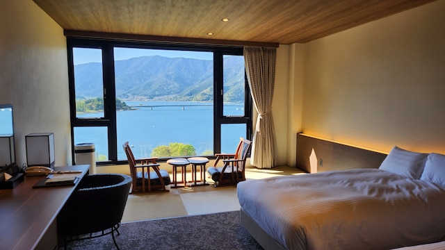 富士河口湖温泉 時悠々楽游