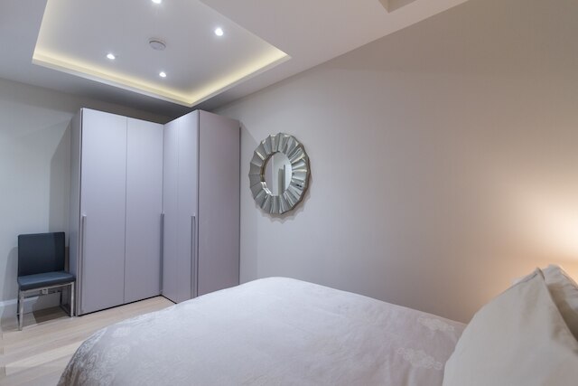 2 パレス ガーデンズ