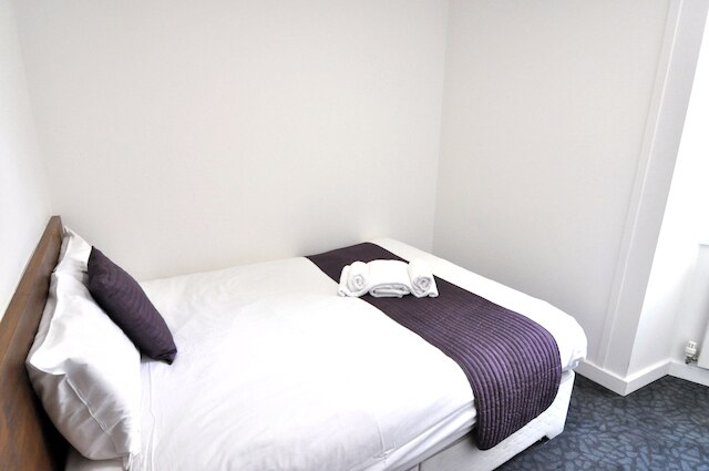 ケンジントン ホテル アパートメンツ