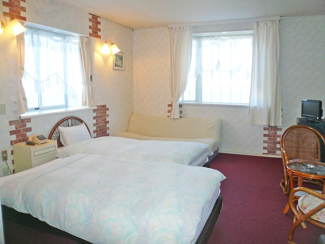 ペンション100万本のバラ