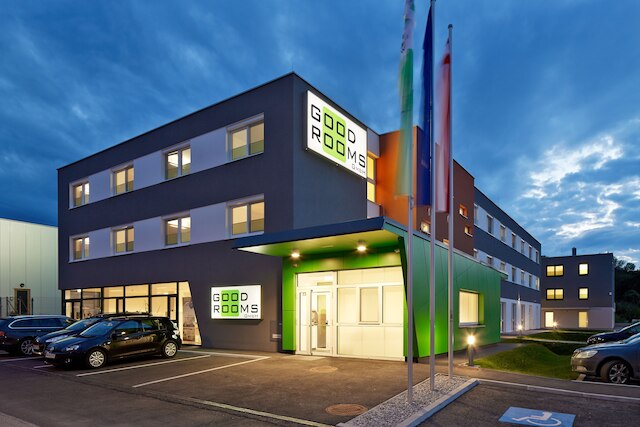 ホテル グッド ルームズ グントラムスドルフ